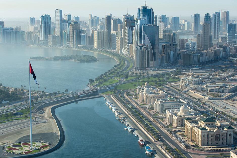 Sharjah es el tercer emirato más grande de los Emiratos Árabes Unidos. 